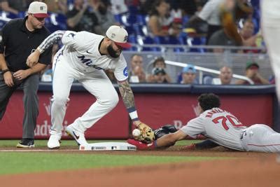 kyle rivera jakol|Hamilton, O’Neill drive in runs in the 12th inning to lift Red Sox .